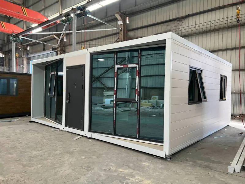Expandable container house for Outdoor living