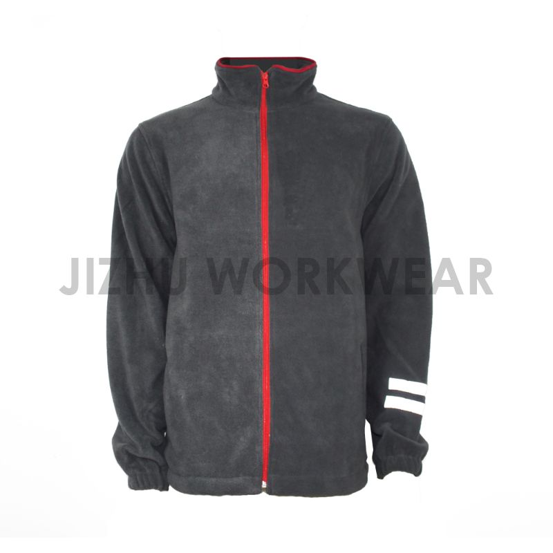 Warme Fleecejacke mit reflektierendem Band