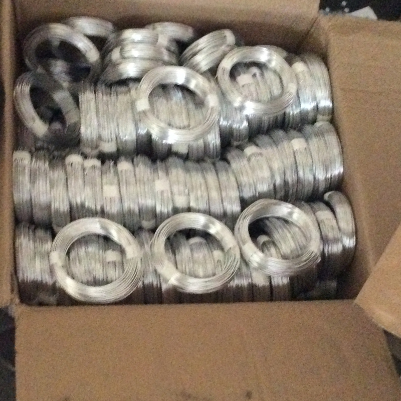 Hot Dipped Galvanized Wire Used for Knitting, Weaving and Construction