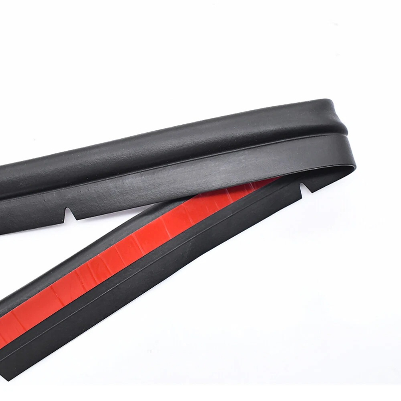 Uszczelka maski do Toyoty Corolla 2008-13