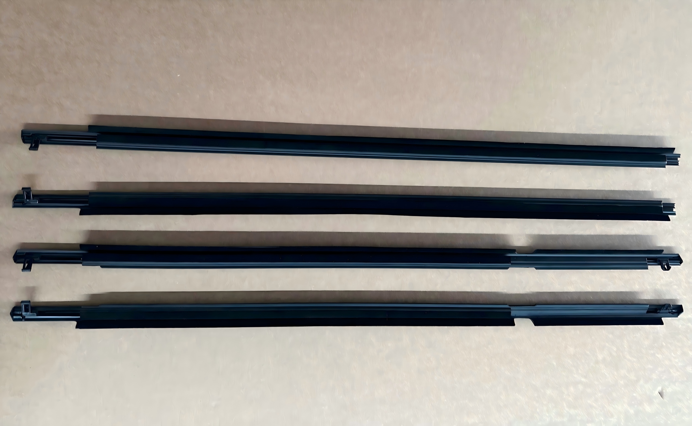 Uszczelka drzwi samochodu do Toyoty RAV4 2000-2005