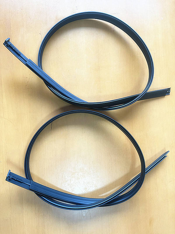 Car Roof Rubber Strip Fit for Toyota Tundra Crew MAX 2005 4-door