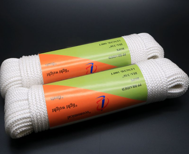 Nylon Rope and Polyester Rope - What's the Difference?