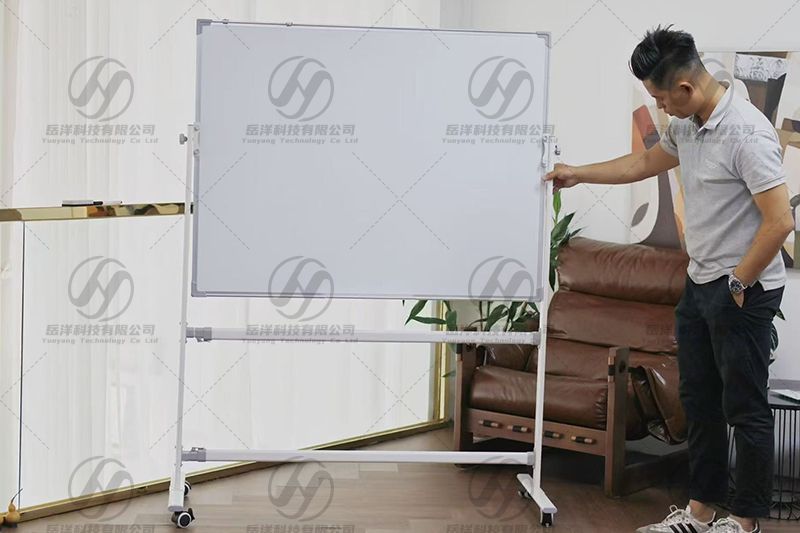 Mobile Magnetic Whiteboard