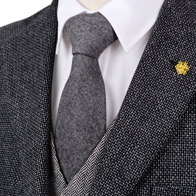 Men's neckties of different materials - [Handsome neckties]