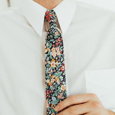 Tie for men of different ages-[Handsome tie]
