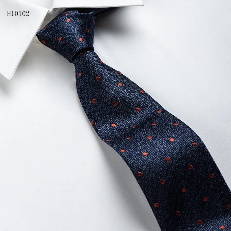 Top quality silk dots classic design neckties