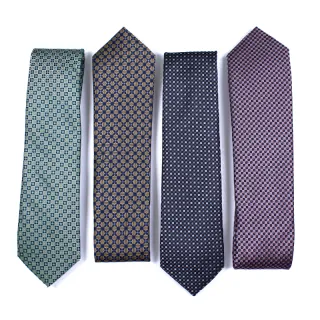 Dark color small dots classic western style neckties fashion