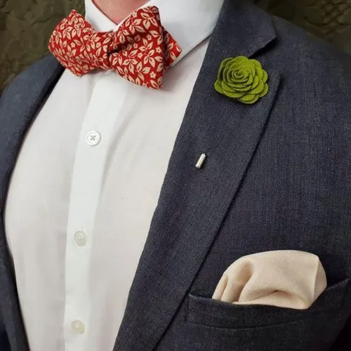 Tie accessories make you a match expert-[Handsome tie]