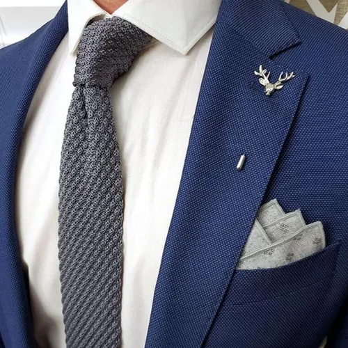 Tie accessories make you a match expert-[Handsome tie]