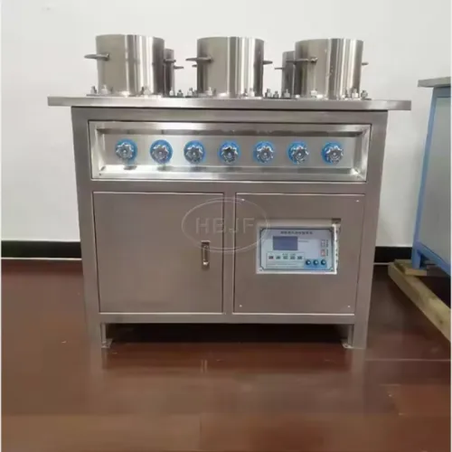 Устройство для проверки герметичности бетона