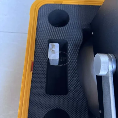 Неядерный измеритель плотности бетона