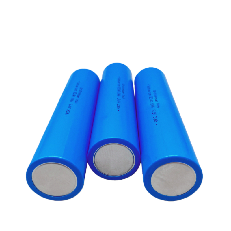 Batteria ricaricabile agli ioni di sodio 32140 10Ah 3,0 V – Eccellenti prestazioni a basse temperature per l'avviamento della motocicletta