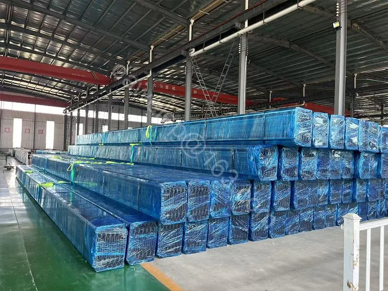 Perbandingan Pelat Pengumpul