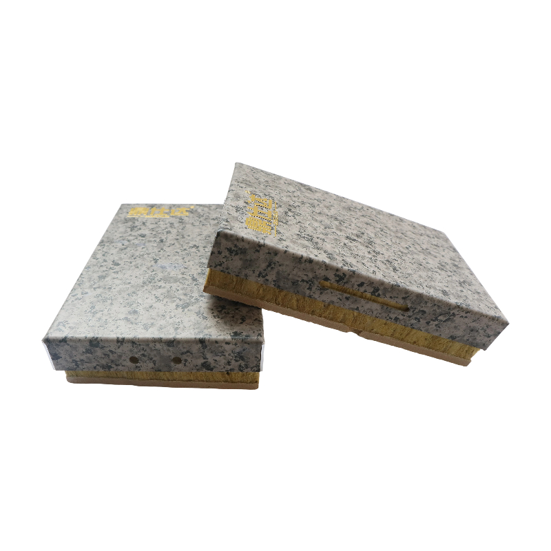 Sistem panel komposit terlindung aluminium