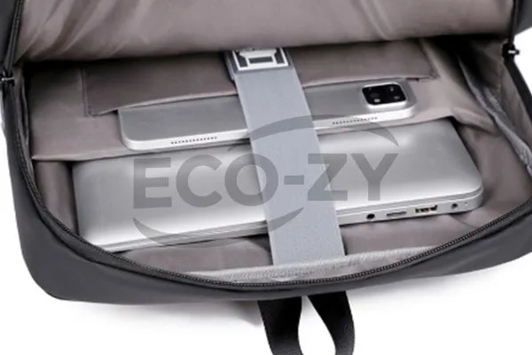 Sérsniðnar íþróttatöskur