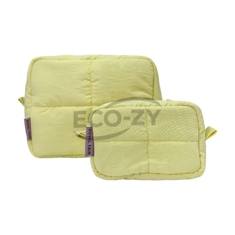 Sérsniðnar snyrtitöskur