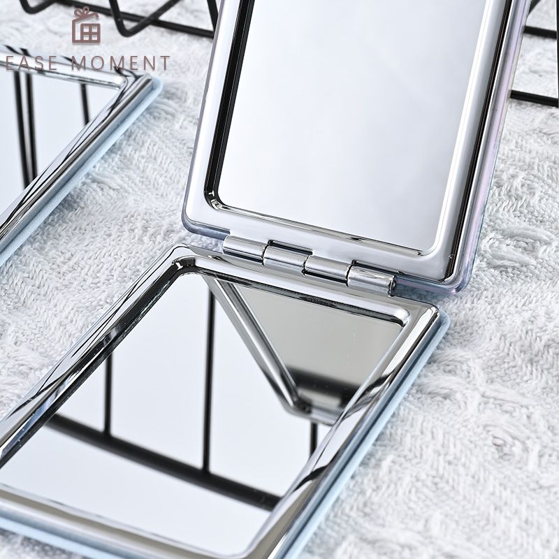 Floating Accessory Makeup Mirror - Ship Ornament Moves With Liquid ...