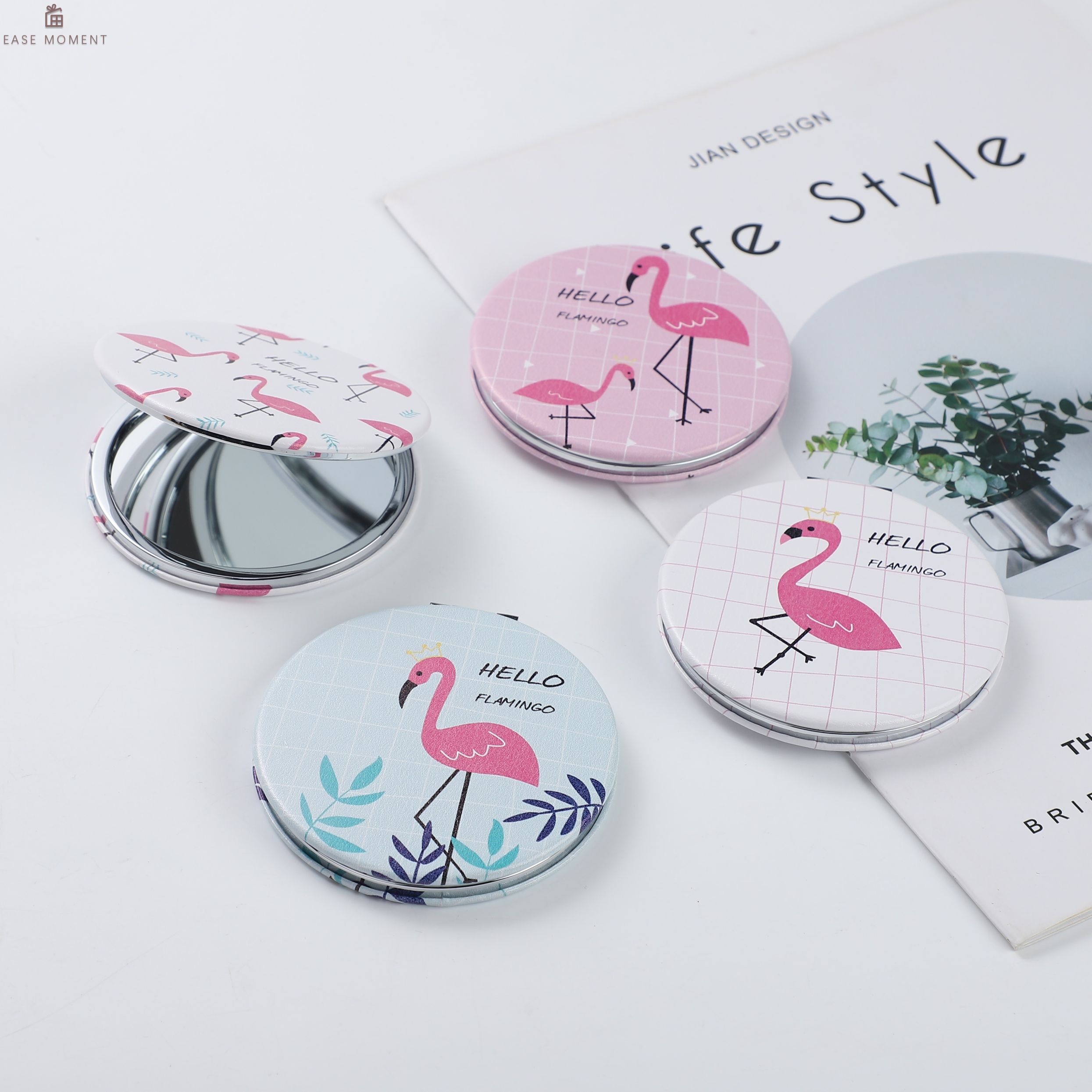 Round Double-Sided Pocket Mirror – Magnetic Closure Customizable