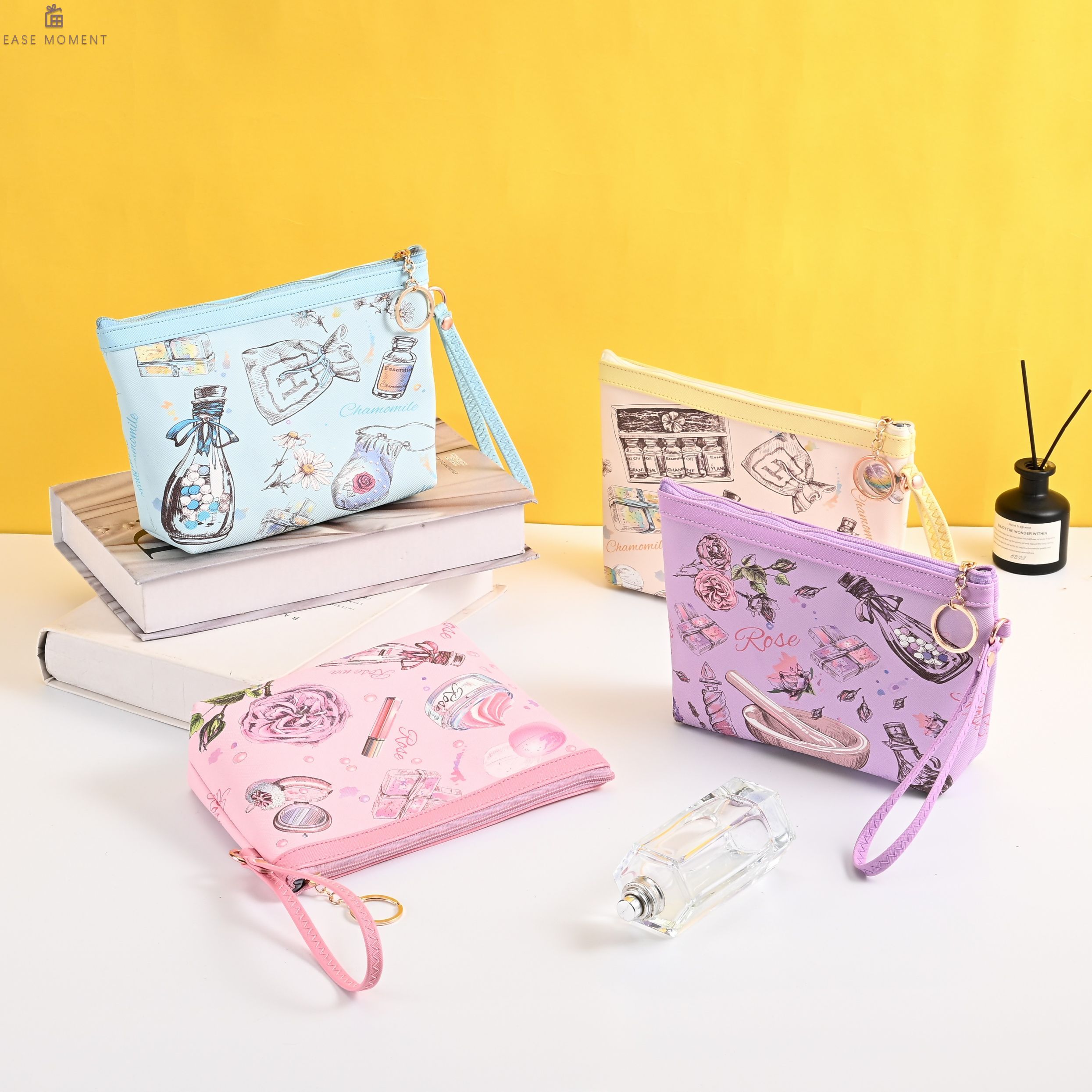 Printed Wristlet Zipper Makeup Bag