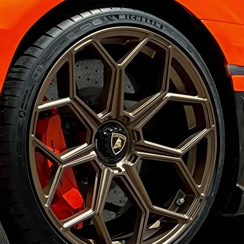 Premium Custom Aluminum Center Lock Forged Wheel Rims.