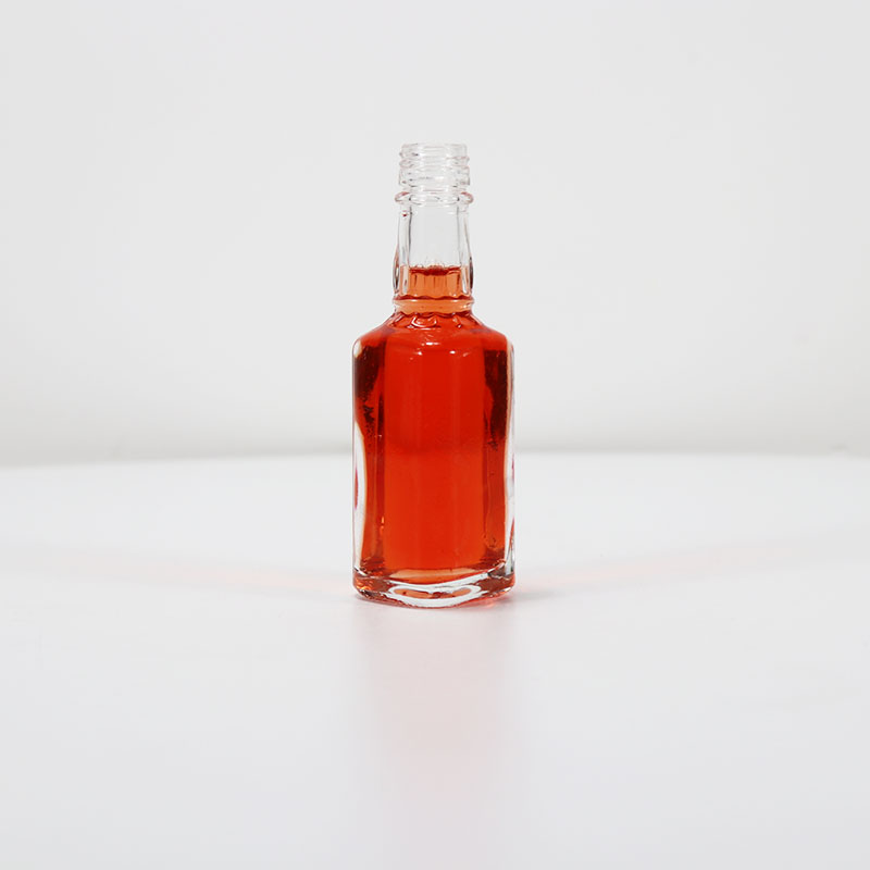 NC202 50ml Mini Glass Liquor Bottle