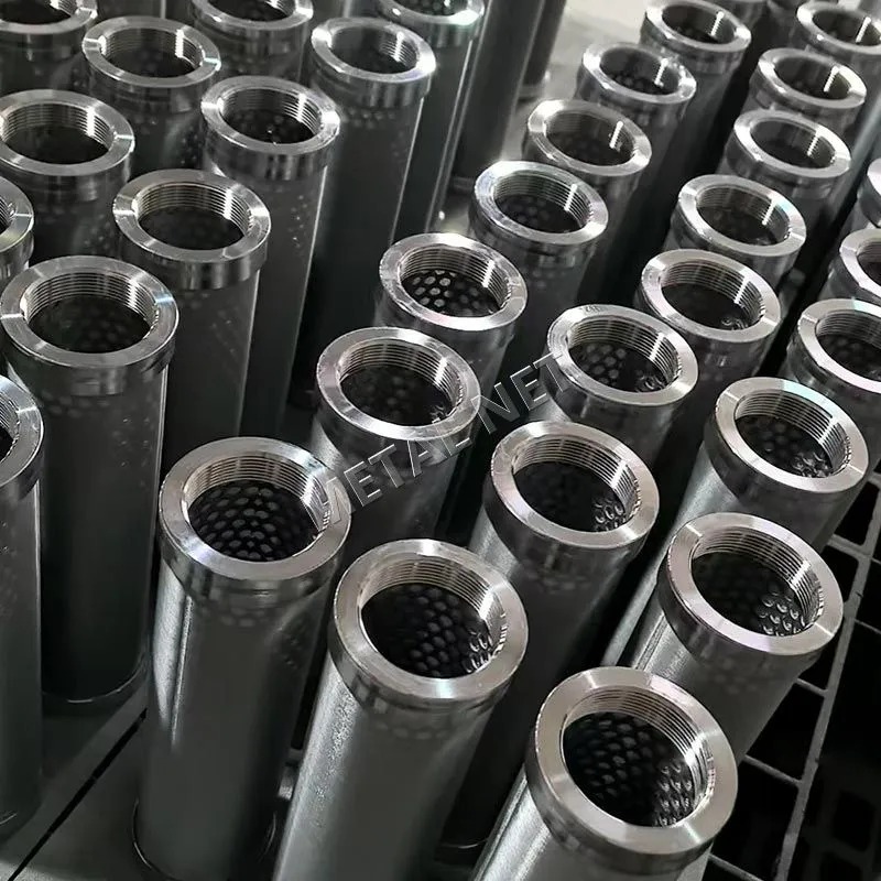 Cylindre de filtre plissé en fibre métallique