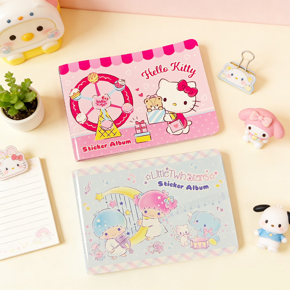 Album di adesivi da colorare Sanrio personalizzato