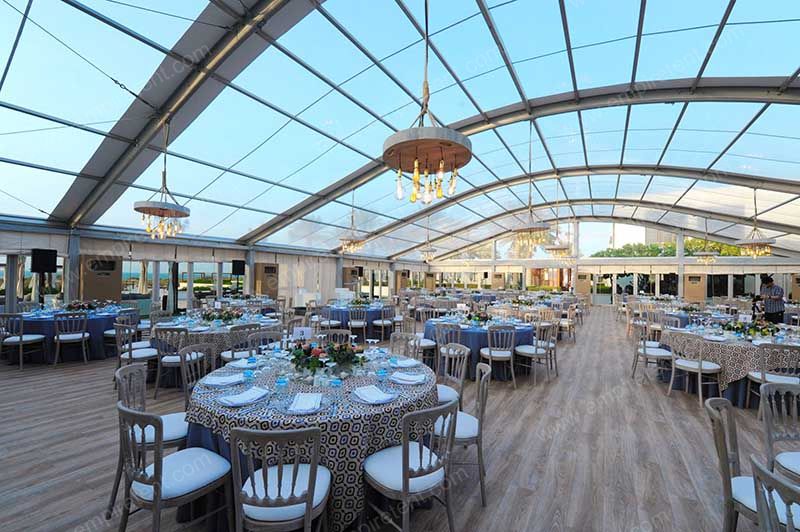 Clear roof marquee tent