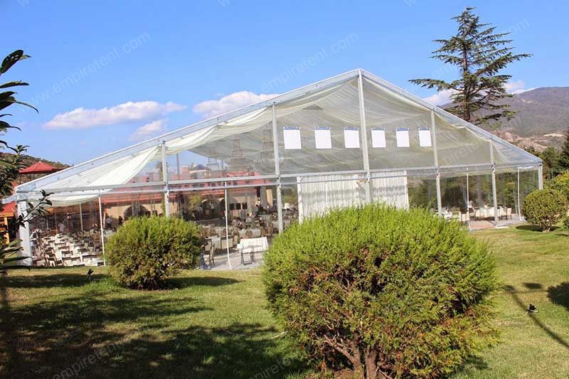 Tenda a tendone con tetto trasparente