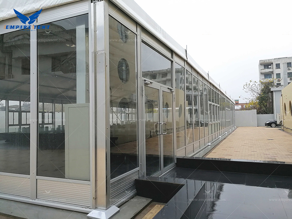 Glass curtain wall combined with a canvas roof, used as tents for meetings, events, exhibitions, churches, and wedding parties