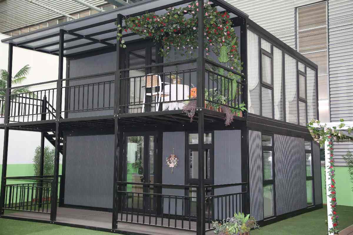 Double Storey Prefabricated Container House