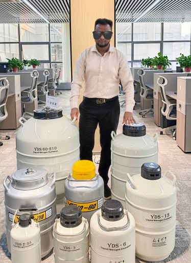 Ethiopian Clients Visit Yuxin Aviation to Explore Livestock Liquid Nitrogen Tank Solutions for Africa