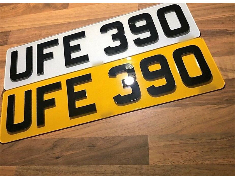 Acrylic vs Aluminum License Plates: What’s the Difference? Acrylic vs Aluminum License Plates: What’s the Difference?