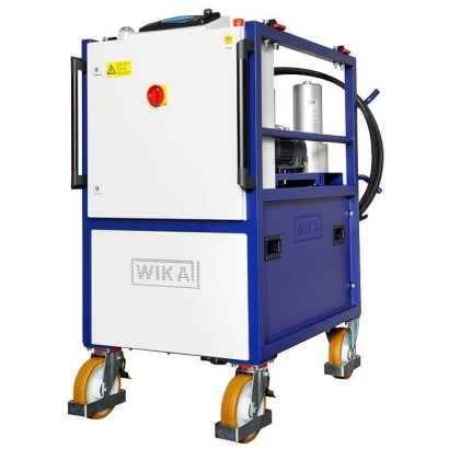 WIKA GAD-2000 ガス脱水システム – 動作中の SF₆ ガス充填装置用