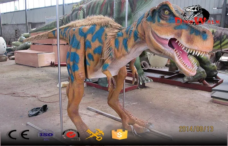 Disfraces de simulación de dinosaurios reales con plumas.