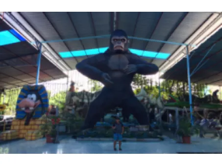 What Materials Are Best for Outdoor Animatronic Animals?
