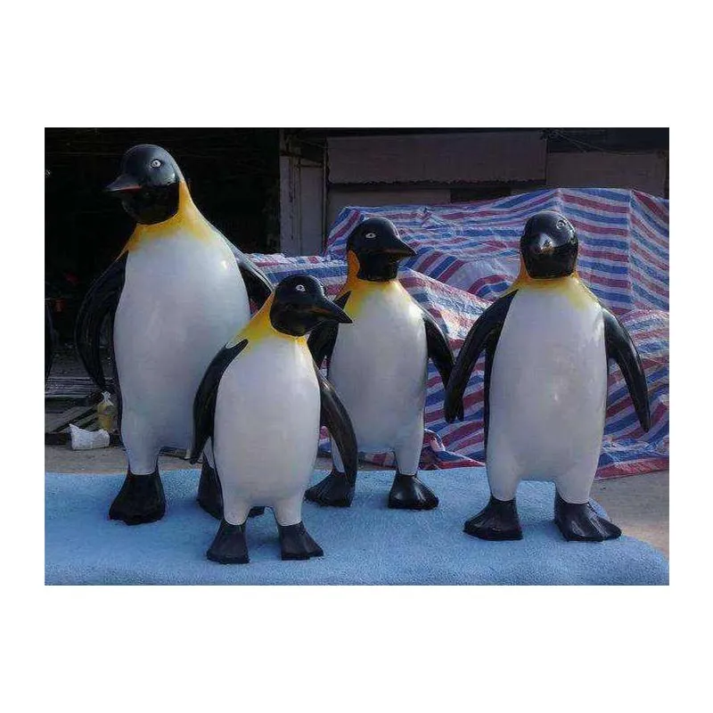 Serie de animales de fibra de vidrio, linda estatua de pingüino