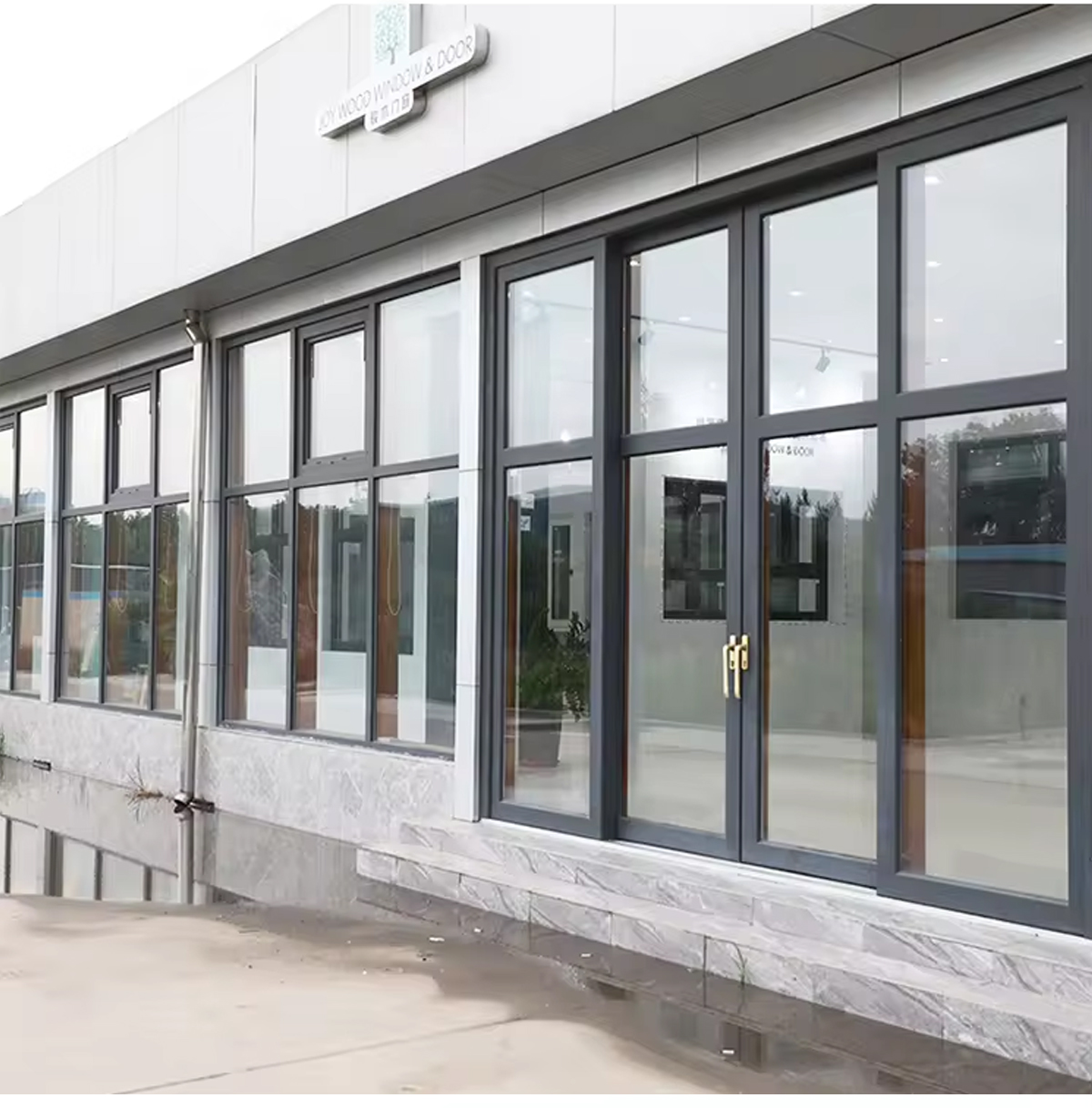 Premium Aluminum Clad Wood Sliding Doors - Exceptional Insulation, Soundproofing, and Space Efficiency