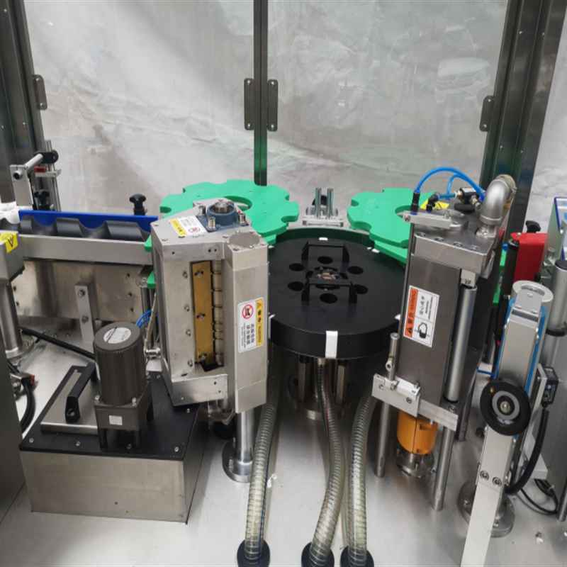 Automatic hot melt glue labeling machine