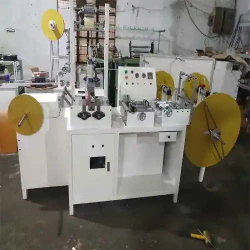 Automatic Velcro tape slitting machine