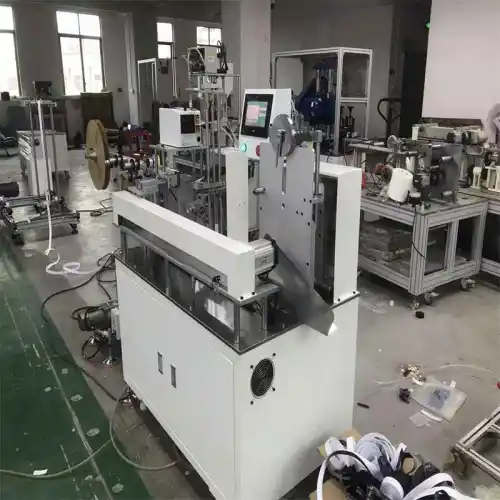 Velcro tape winding cutting machine