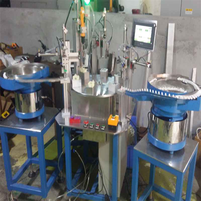 Auto fan gearbox assembly machine