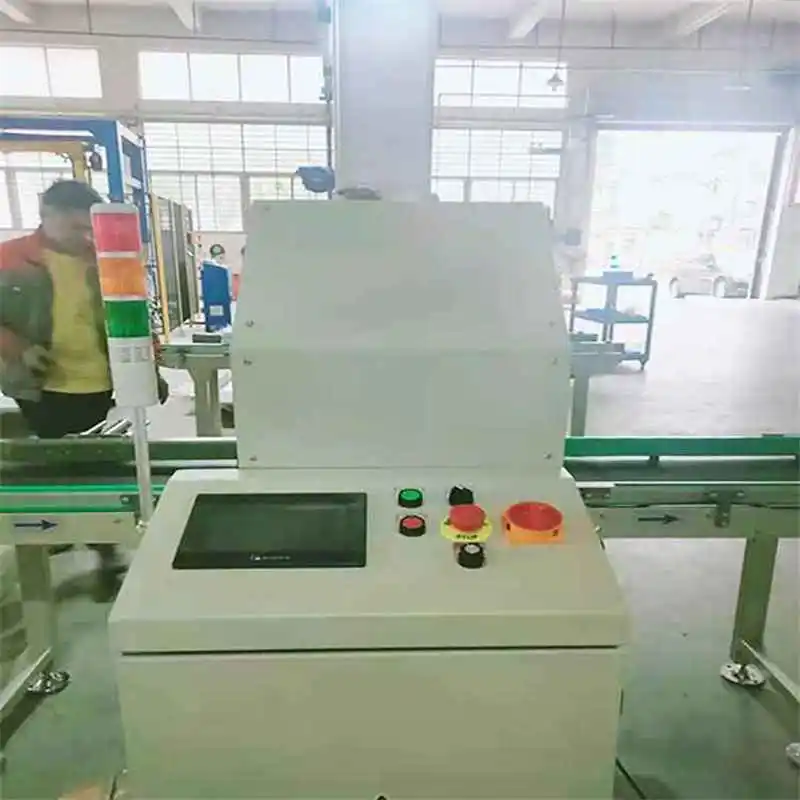 Automatic wrap around taping machine