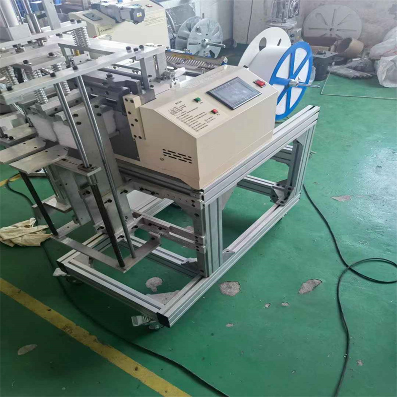 Automatic velcro tape cutting stacking machine