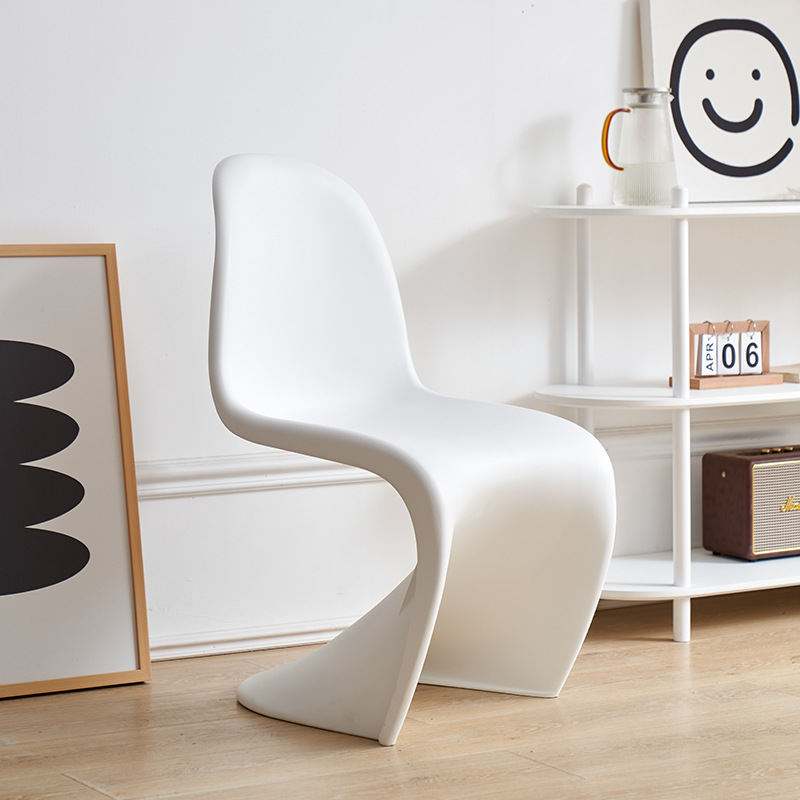 Panton Chair H-694