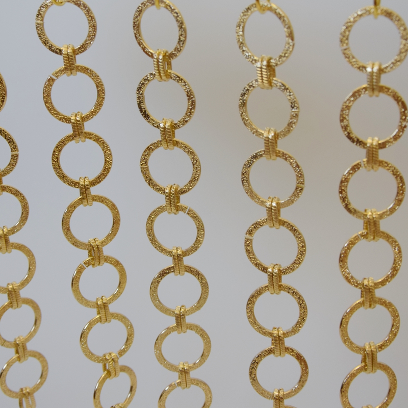 Aluminum Curtain Chain Manufacturer, Metal Drapery