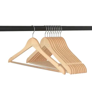 Конкурсная деревянная вешалка для одежды — скидка 20%