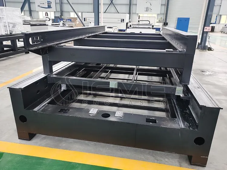 6KW Fiber Laser Cutting Machine