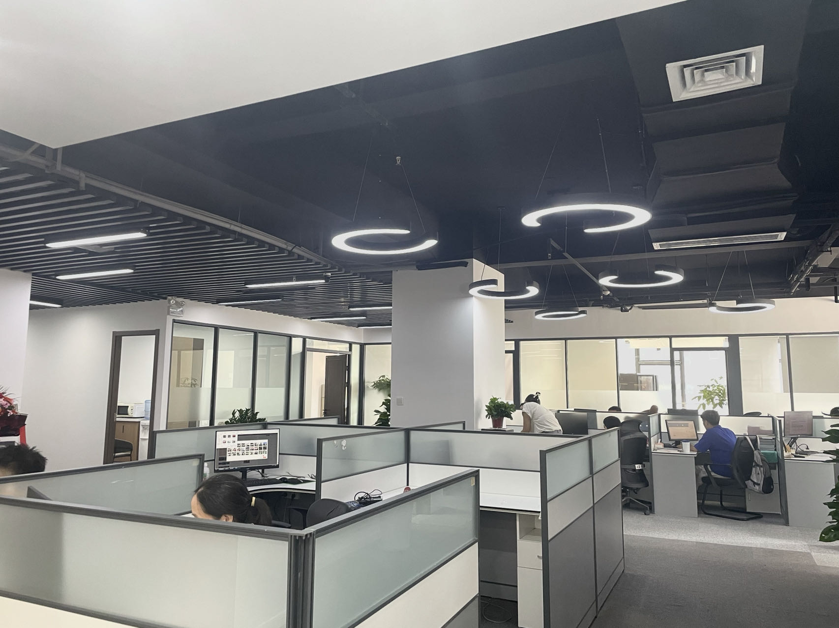 Xi'an Green Spring Technology Co., Ltd. Moves to a New Office